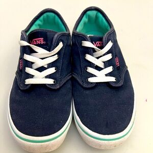 VANS-Missy Size 5 Vans Atwood Low Canvas